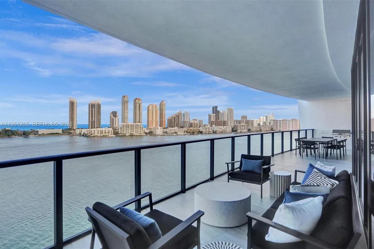 5500 Island Estates Dr # 1105, Aventura FL 33160