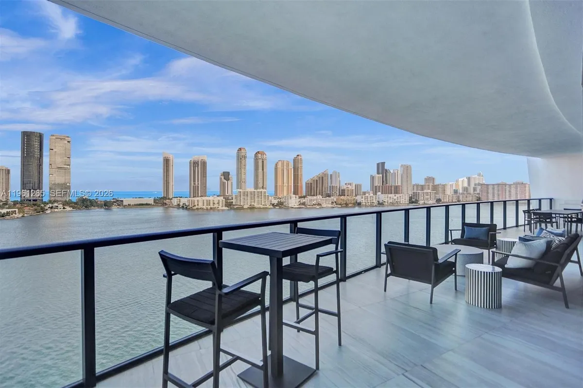 5500 Island Estates Dr # 1105, Aventura FL 33160