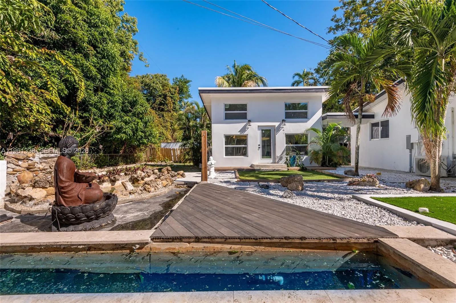 4121 SW 3rd St, Plantation FL 33317