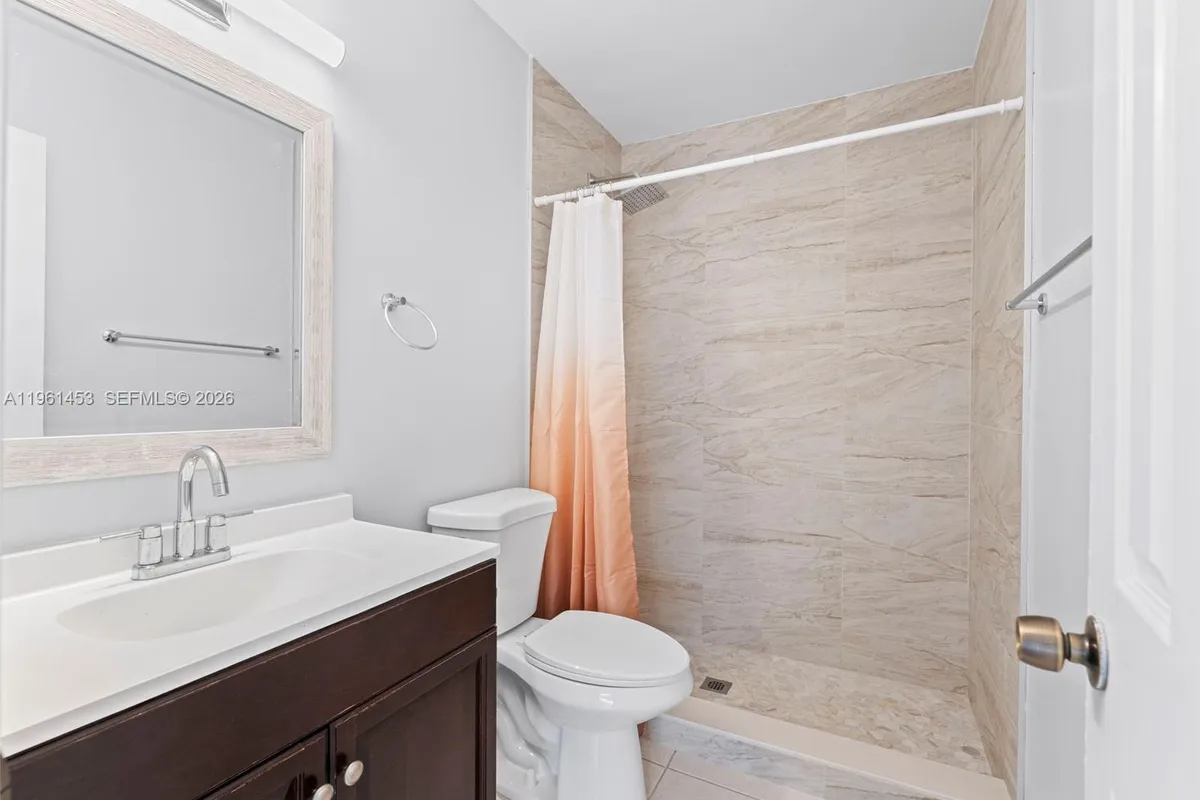 2406 SW 54th St, Dania Beach FL 33312