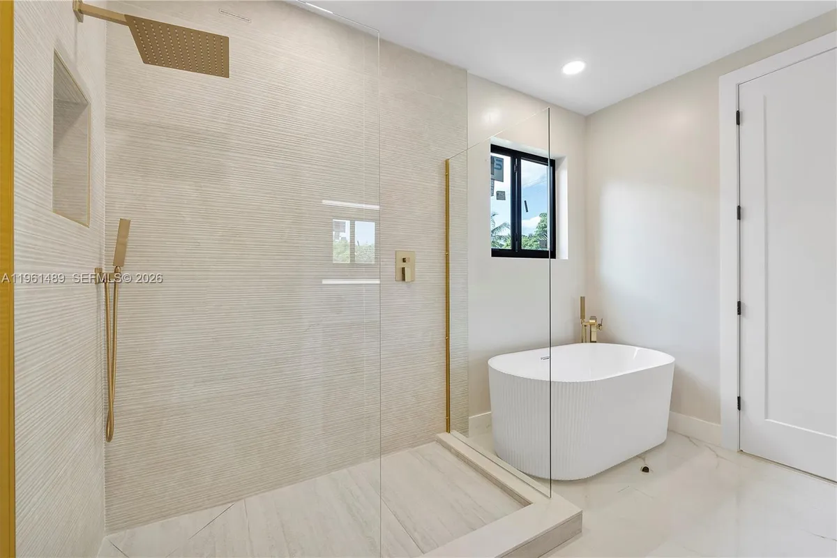 701 SW 17th Street, Fort Lauderdale FL 33315