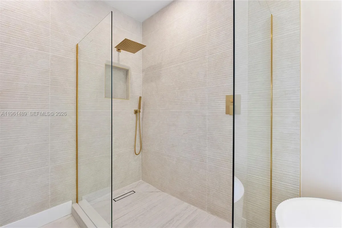 701 SW 17th Street, Fort Lauderdale FL 33315