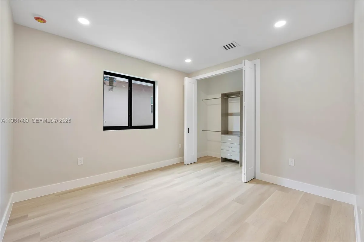 701 SW 17th Street, Fort Lauderdale FL 33315