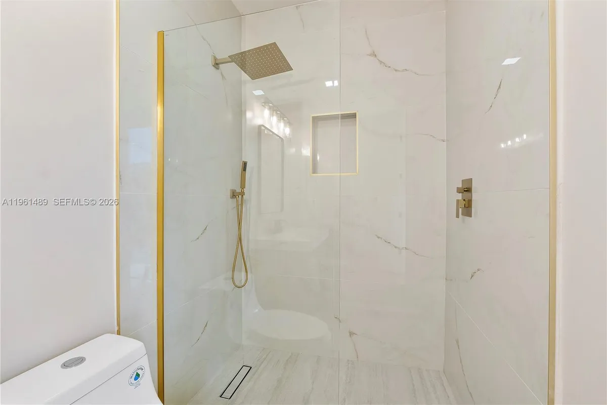 701 SW 17th Street, Fort Lauderdale FL 33315