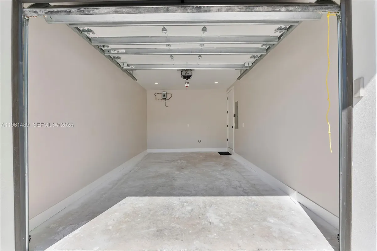 701 SW 17th Street, Fort Lauderdale FL 33315