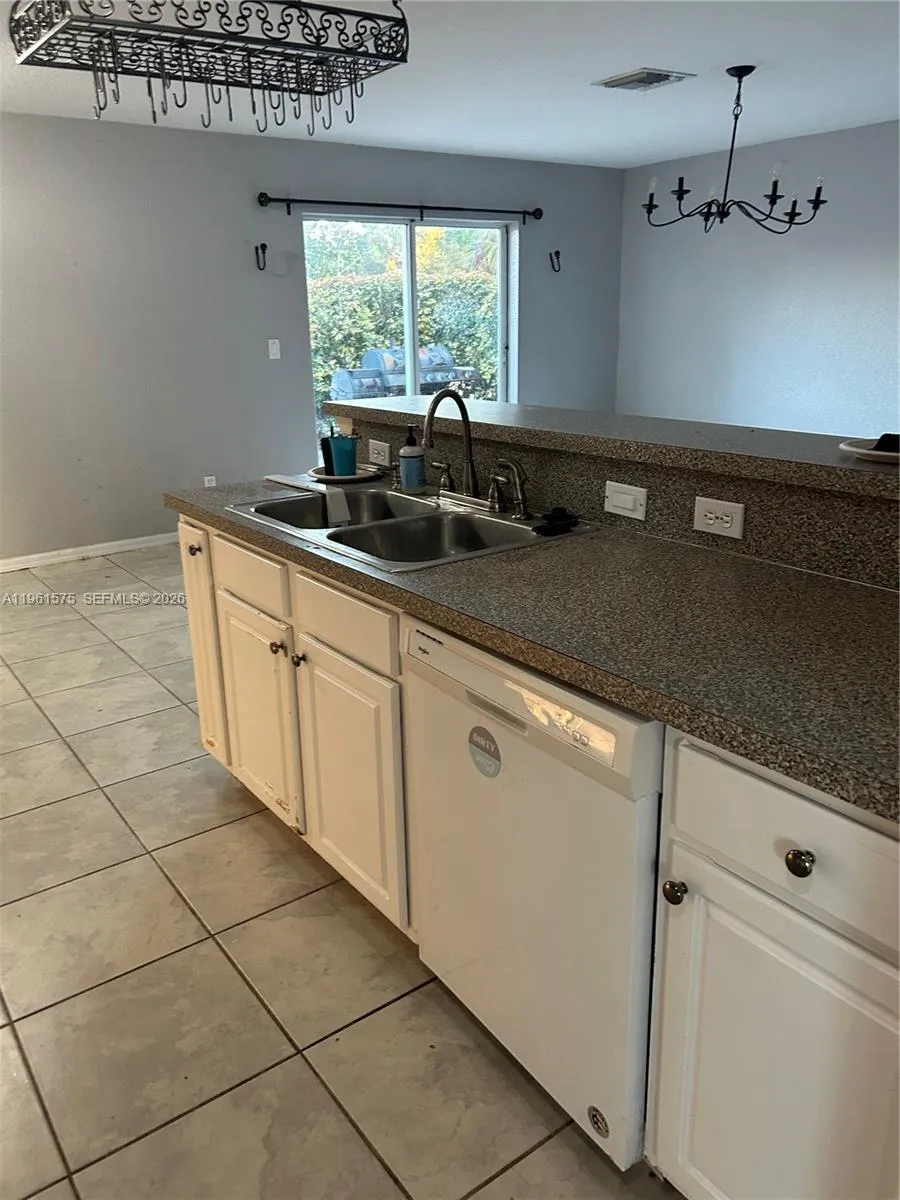 5598 43rd Ct, Vero Beach FL 32967