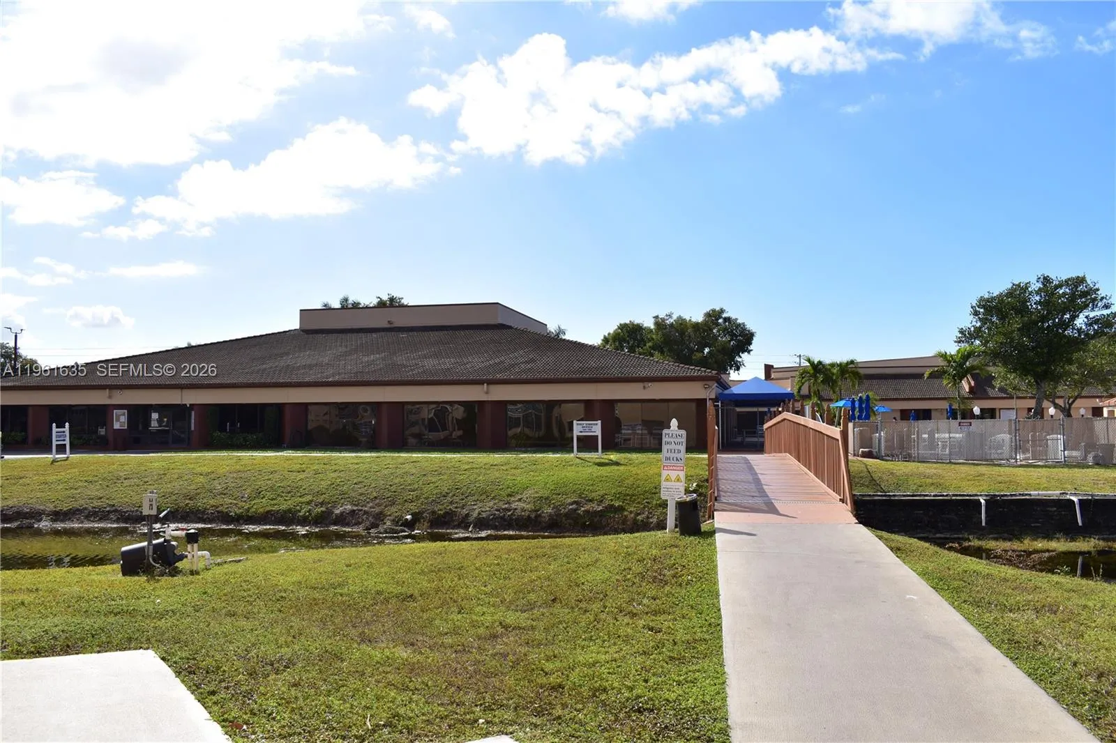 9201 Sunrise Lakes Blvd # 308, Sunrise FL 33322