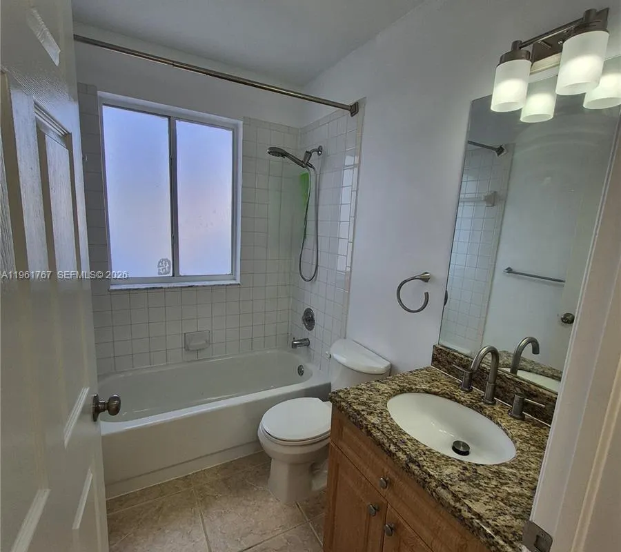 16955 SW 142nd Pl, Miami FL 33177