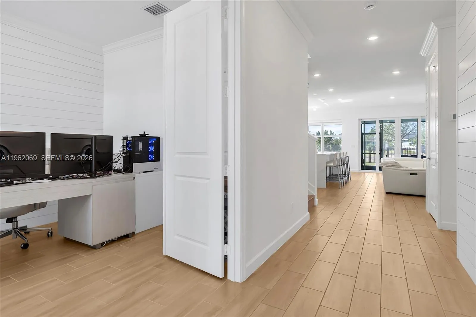 1600 Wandering Willow Way, Loxahatchee FL 33470