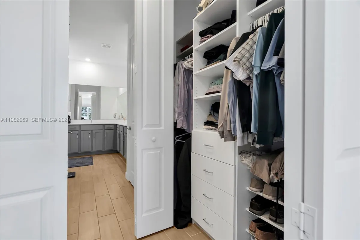 1600 Wandering Willow Way, Loxahatchee FL 33470