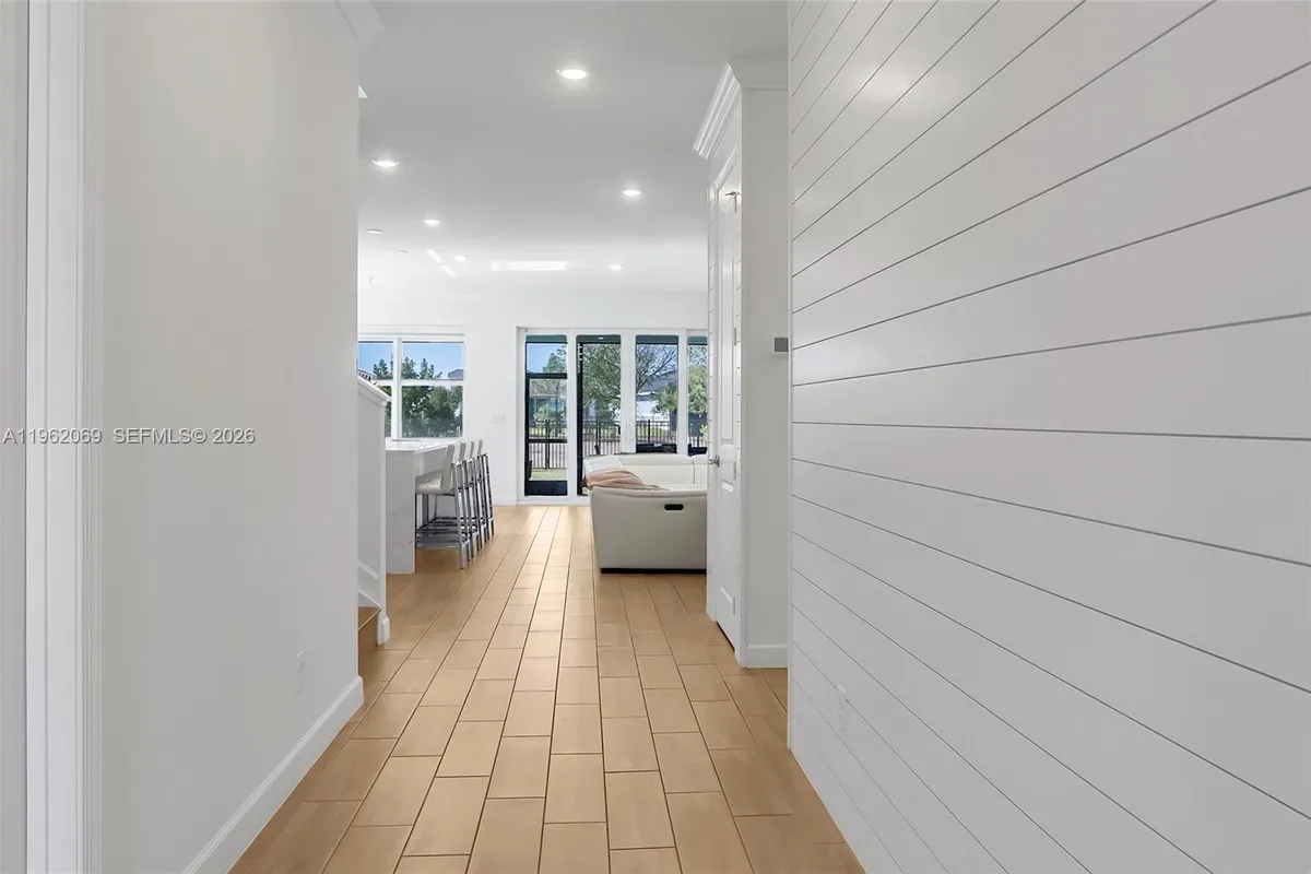 1600 Wandering Willow Way, Loxahatchee FL 33470