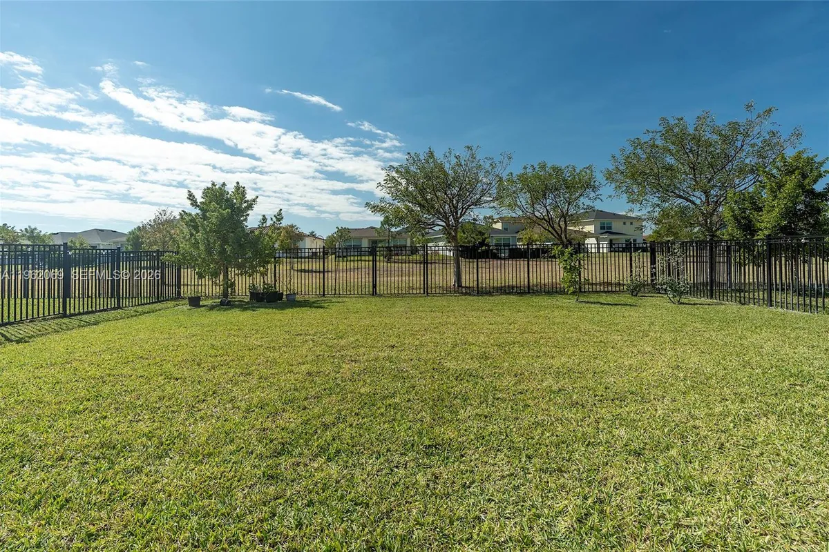 1600 Wandering Willow Way, Loxahatchee FL 33470