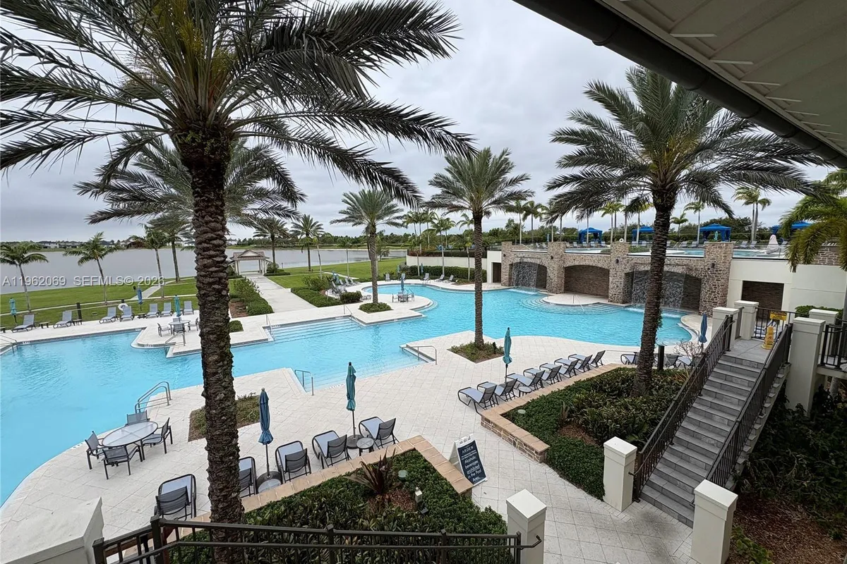 1600 Wandering Willow Way, Loxahatchee FL 33470