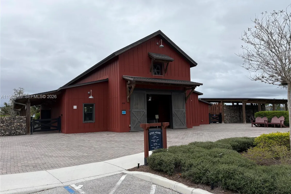 1600 Wandering Willow Way, Loxahatchee FL 33470