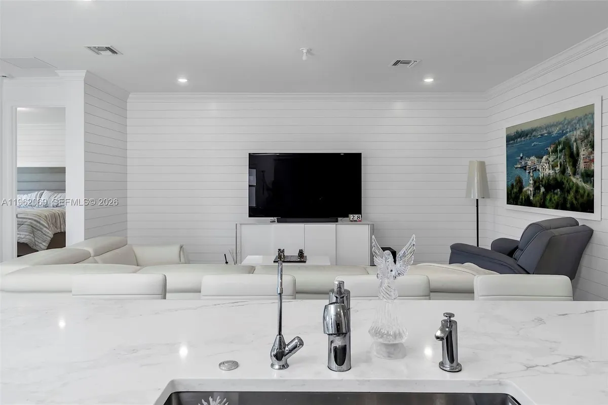 1600 Wandering Willow Way, Loxahatchee FL 33470