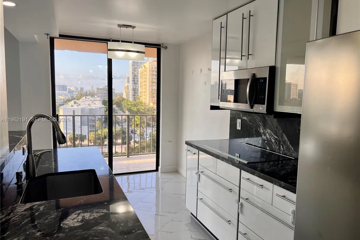 210 174th St # 912, Sunny Isles Beach FL 33160