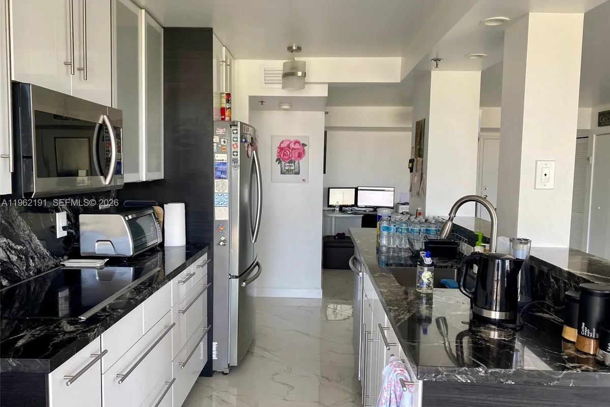 210 174th St # 912, Sunny Isles Beach FL 33160