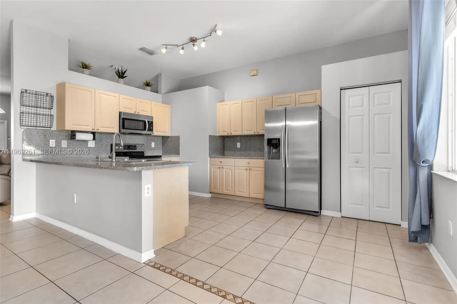 2130 SE 16th Ave, Homestead FL 33035