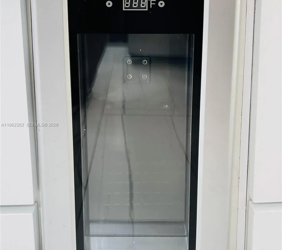 2560 Calamondin Cir, Coconut Creek FL 33063