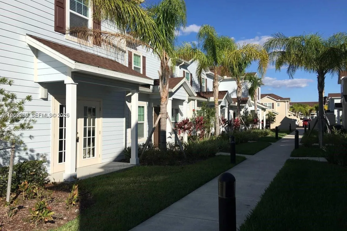 3209 GOLD LANE, Kissimmee FL 34747