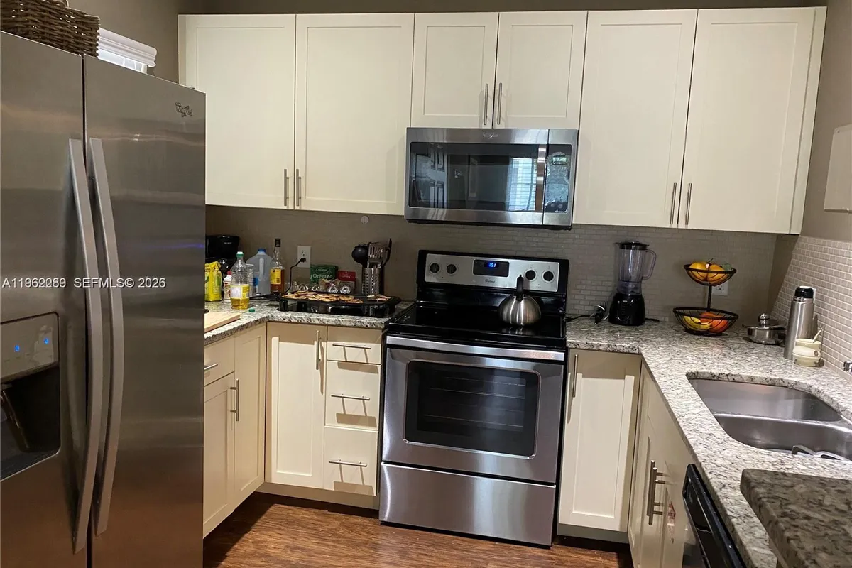 3209 GOLD LANE, Kissimmee FL 34747