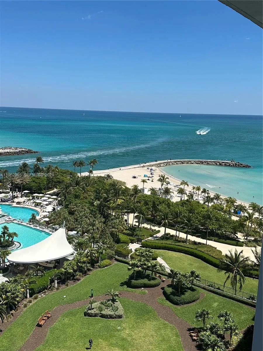 1 bath for rent at 10275 Collins Ave # 1403, Bal Harbour FL 33154