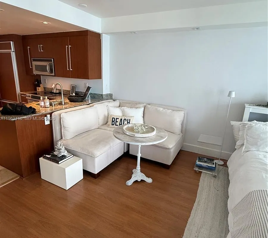 10275 Collins Ave # 1402, Bal Harbour FL 33154