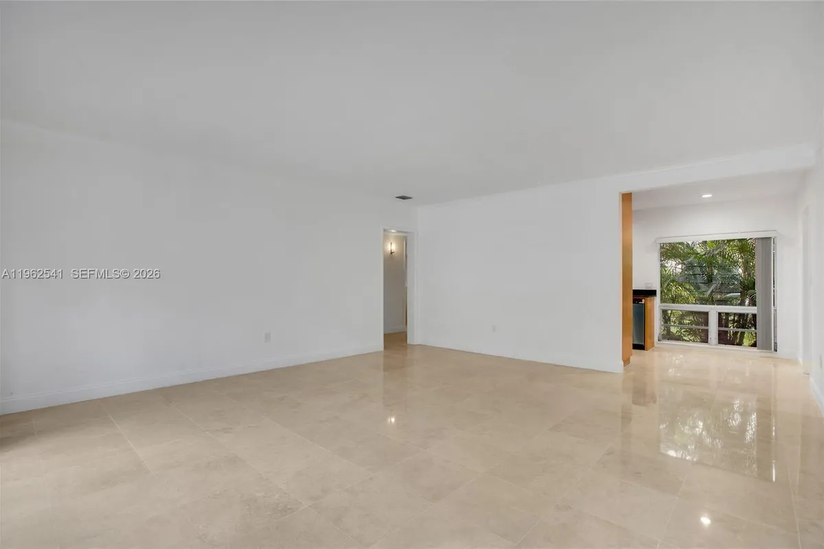 50 Park Dr # 5, Bal Harbour FL 33154