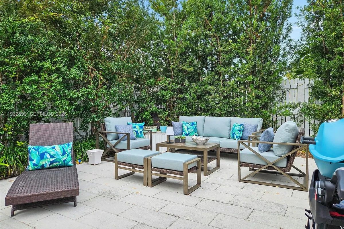 1503 Johnson St, Key West FL 33040