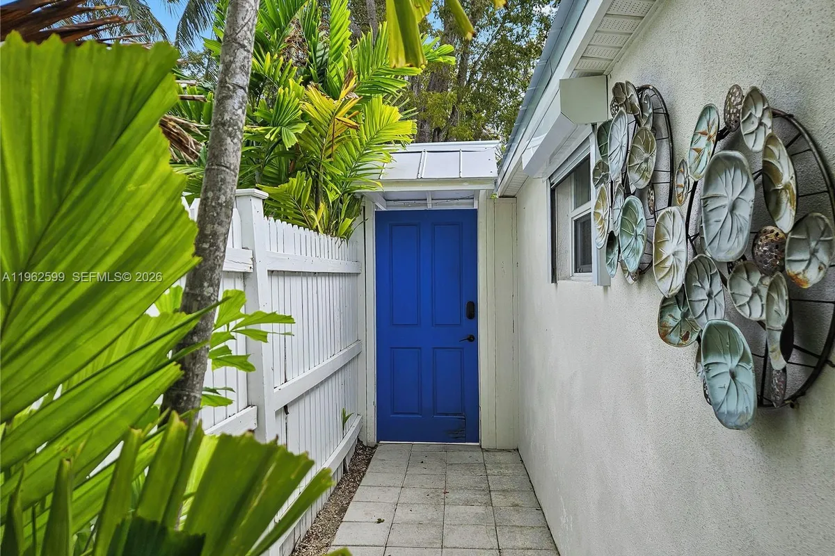 1503 Johnson St, Key West FL 33040