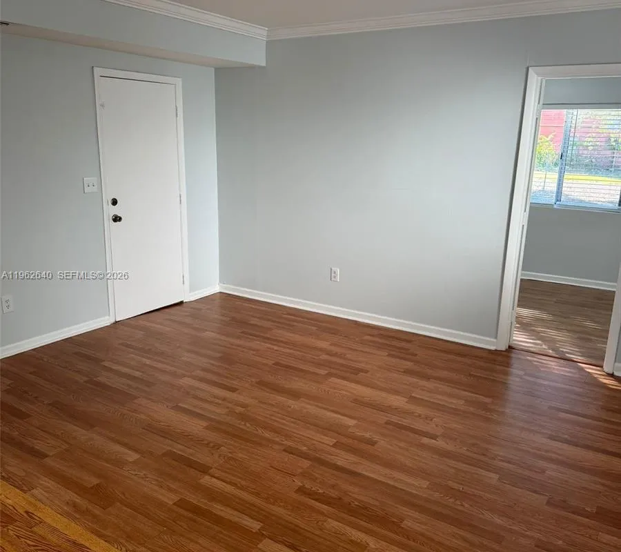 103 NW 6th Ave # 2, Miami FL 33128