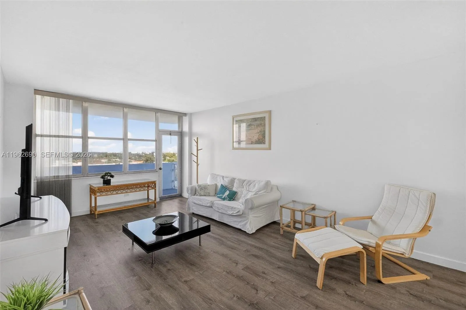 7441 Wayne Avenue # 8J, Miami Beach FL 33141