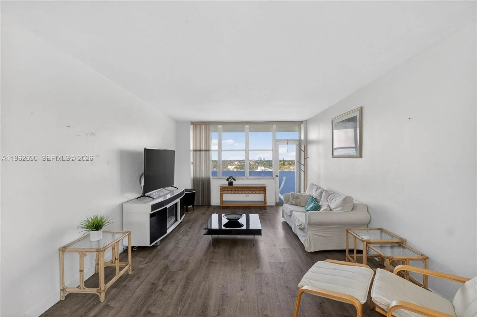 7441 Wayne Avenue # 8J, Miami Beach FL 33141