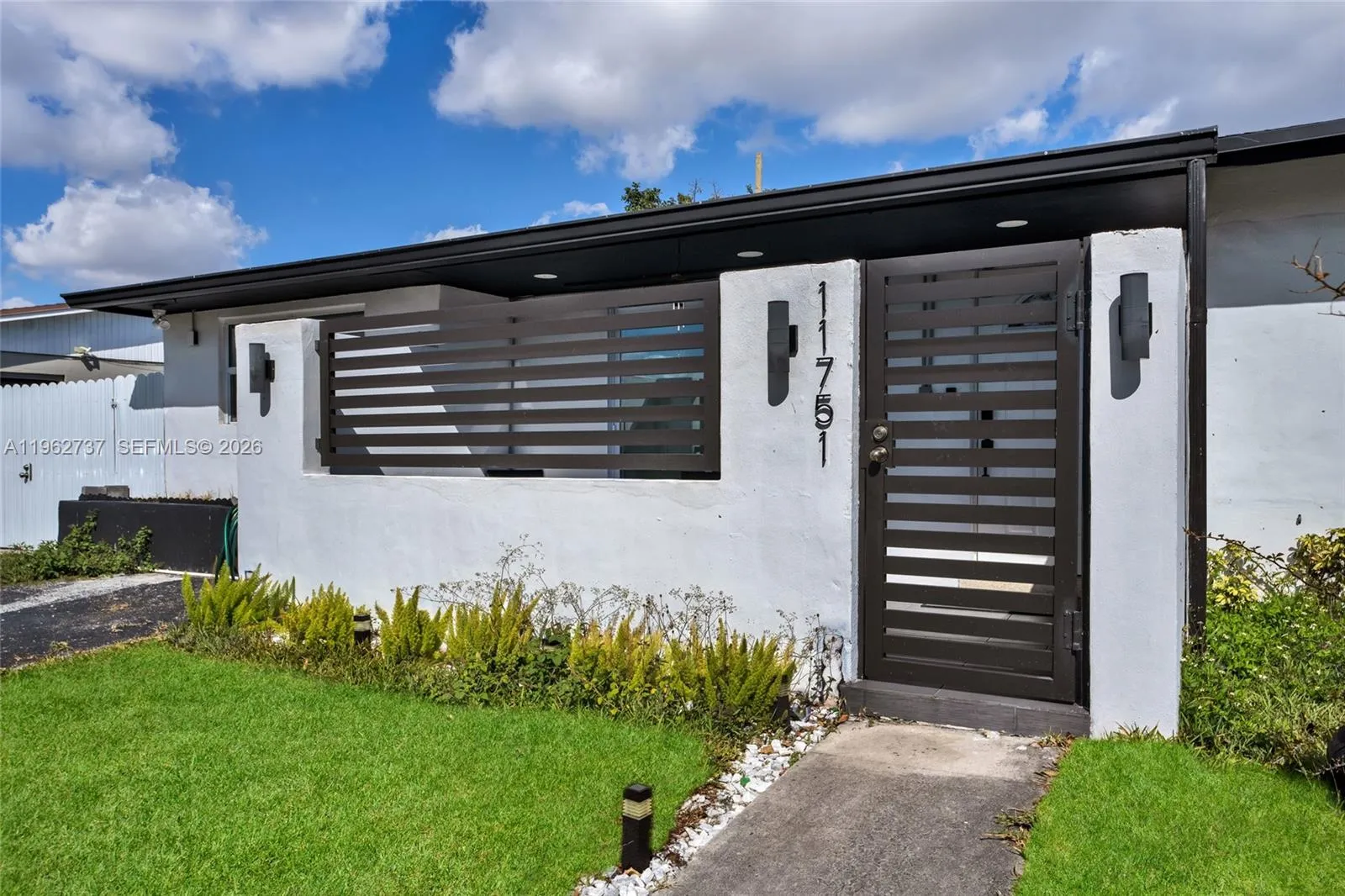 11751 SW 168th Ter, Miami FL 33177