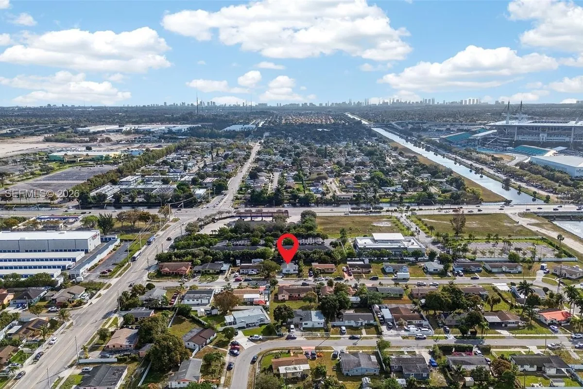 20615 NW 28th Ave, Miami Gardens FL 33056