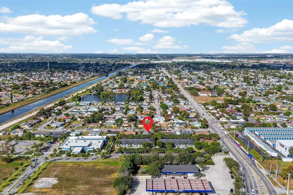 20615 NW 28th Ave, Miami Gardens FL 33056