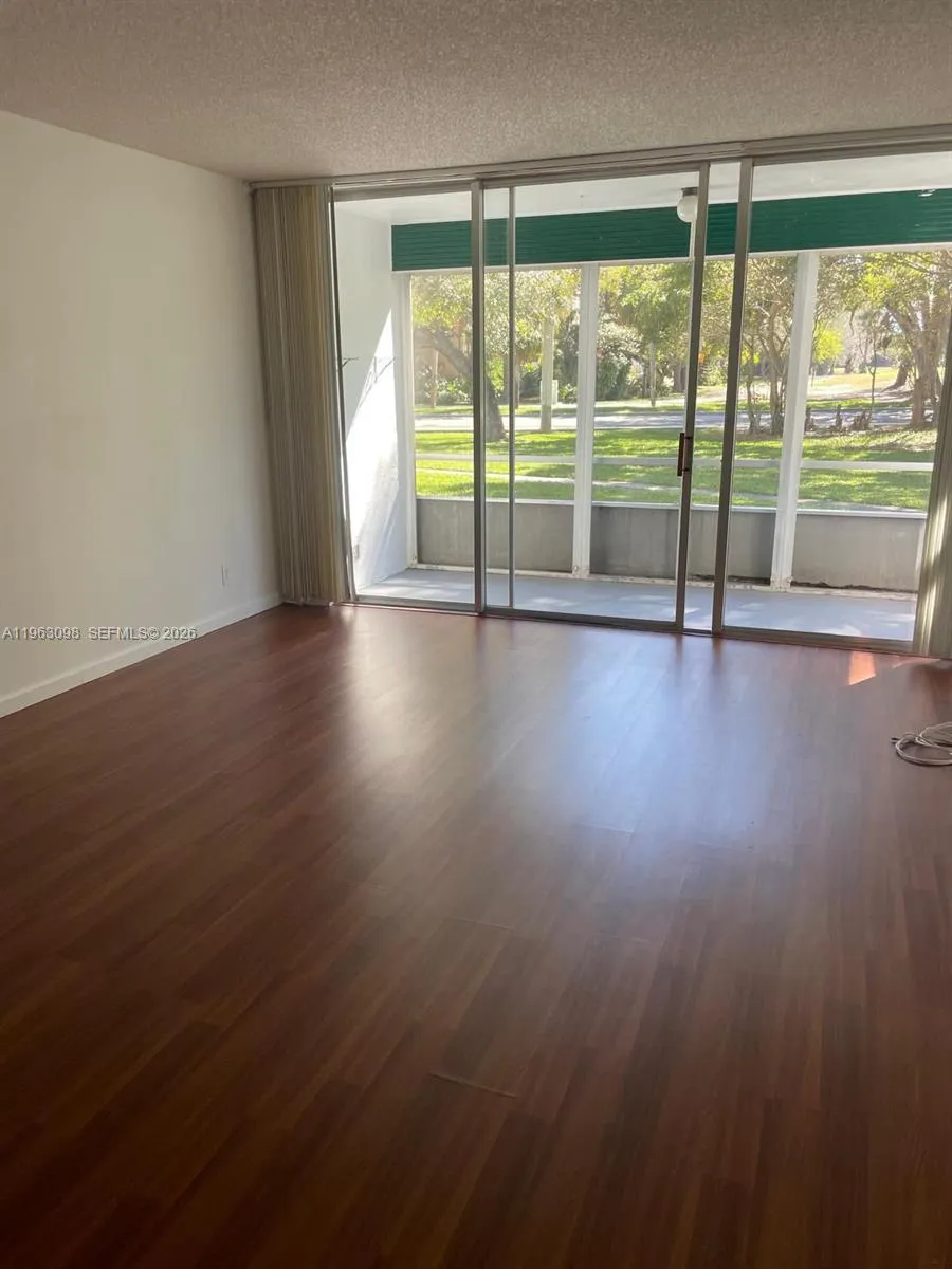 8300 Sands Point Blvd # K105, Tamarac FL 33321