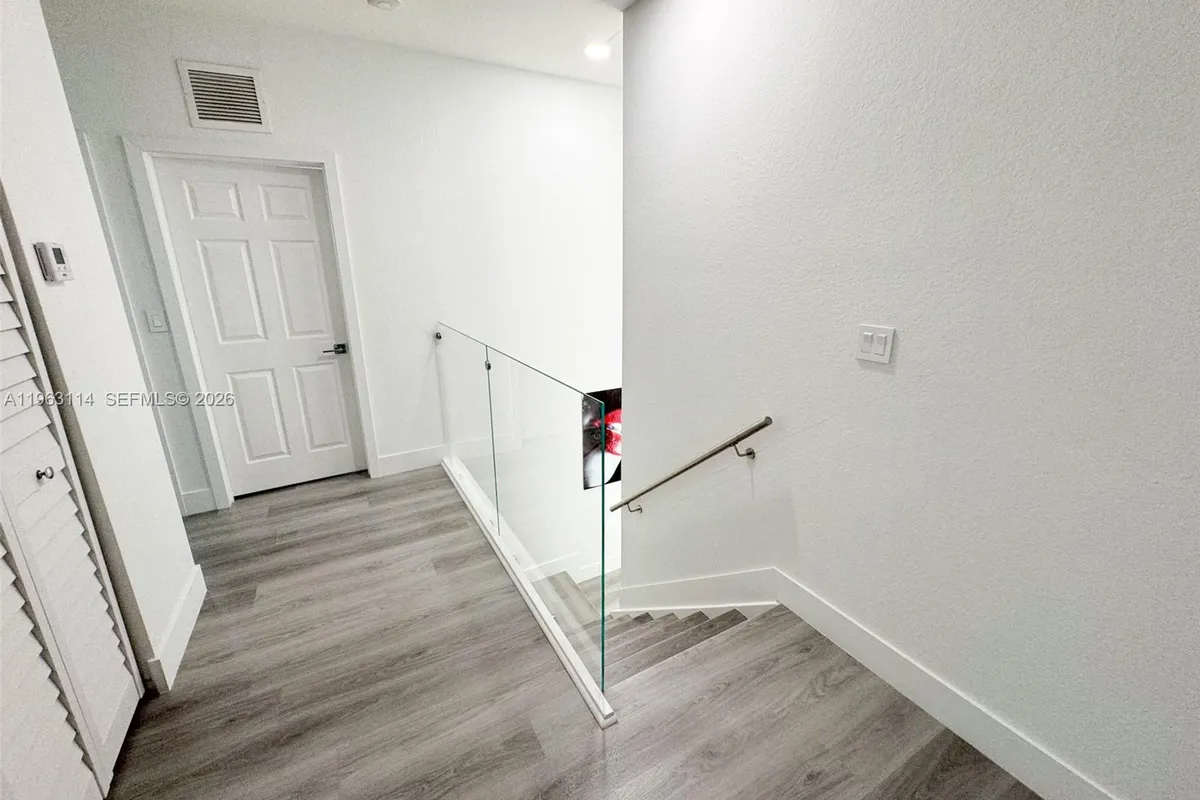 1533 SW 154th Path, Miami FL 33194