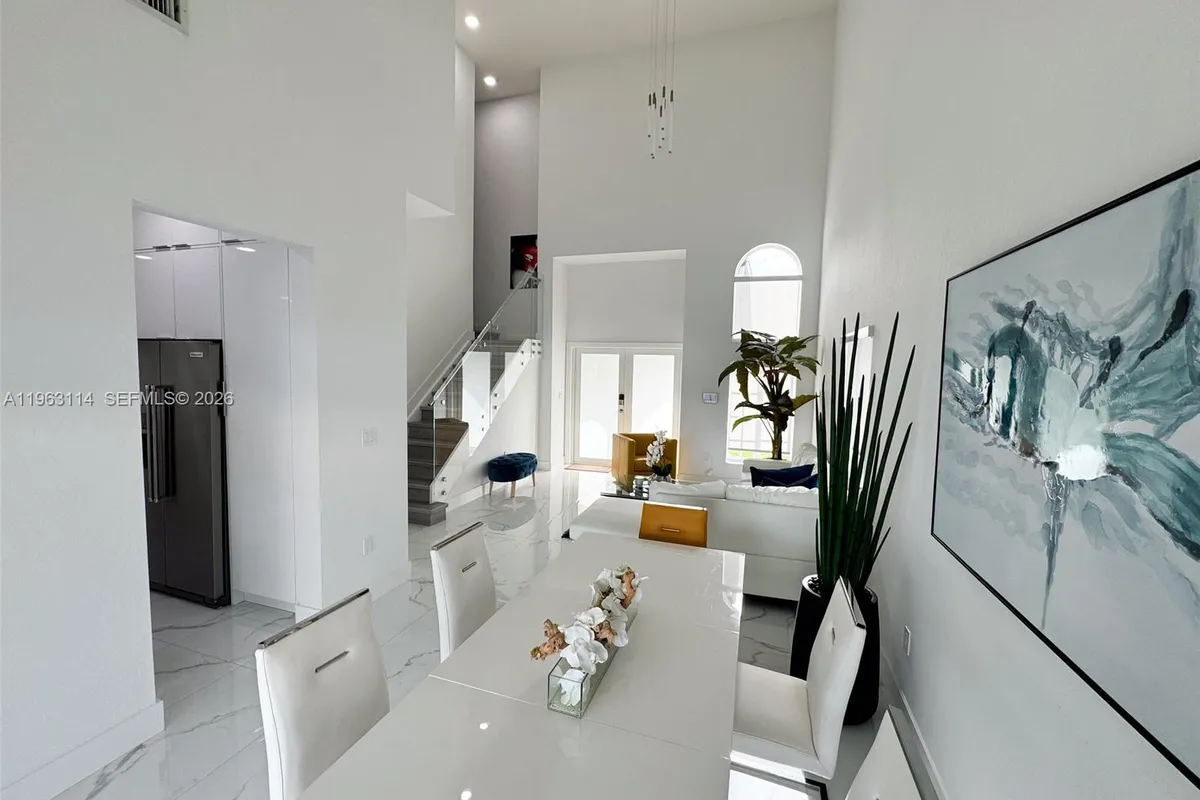 1533 SW 154th Path, Miami FL 33194