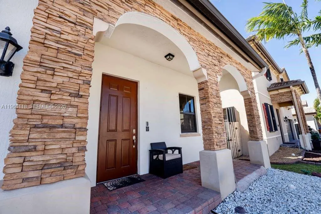 11712 SW 235th St, Homestead FL 33032