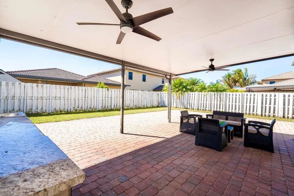 11712 SW 235th St, Homestead FL 33032