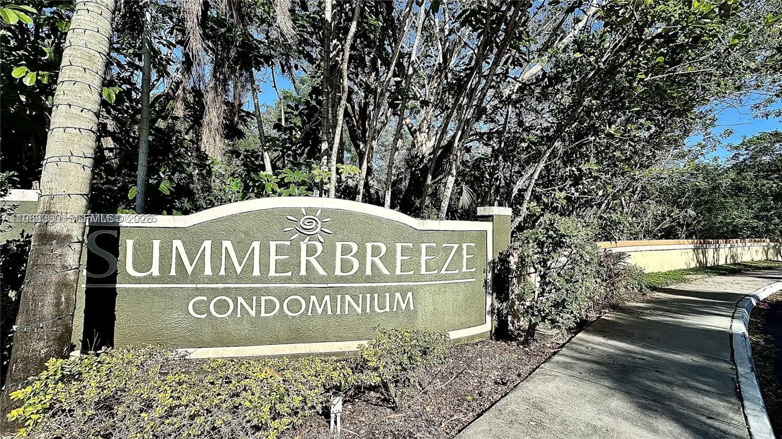 1 bedroom 1 bath for sale at 9999 Summwebreeze  Dr # 101, Sunrise FL 33322