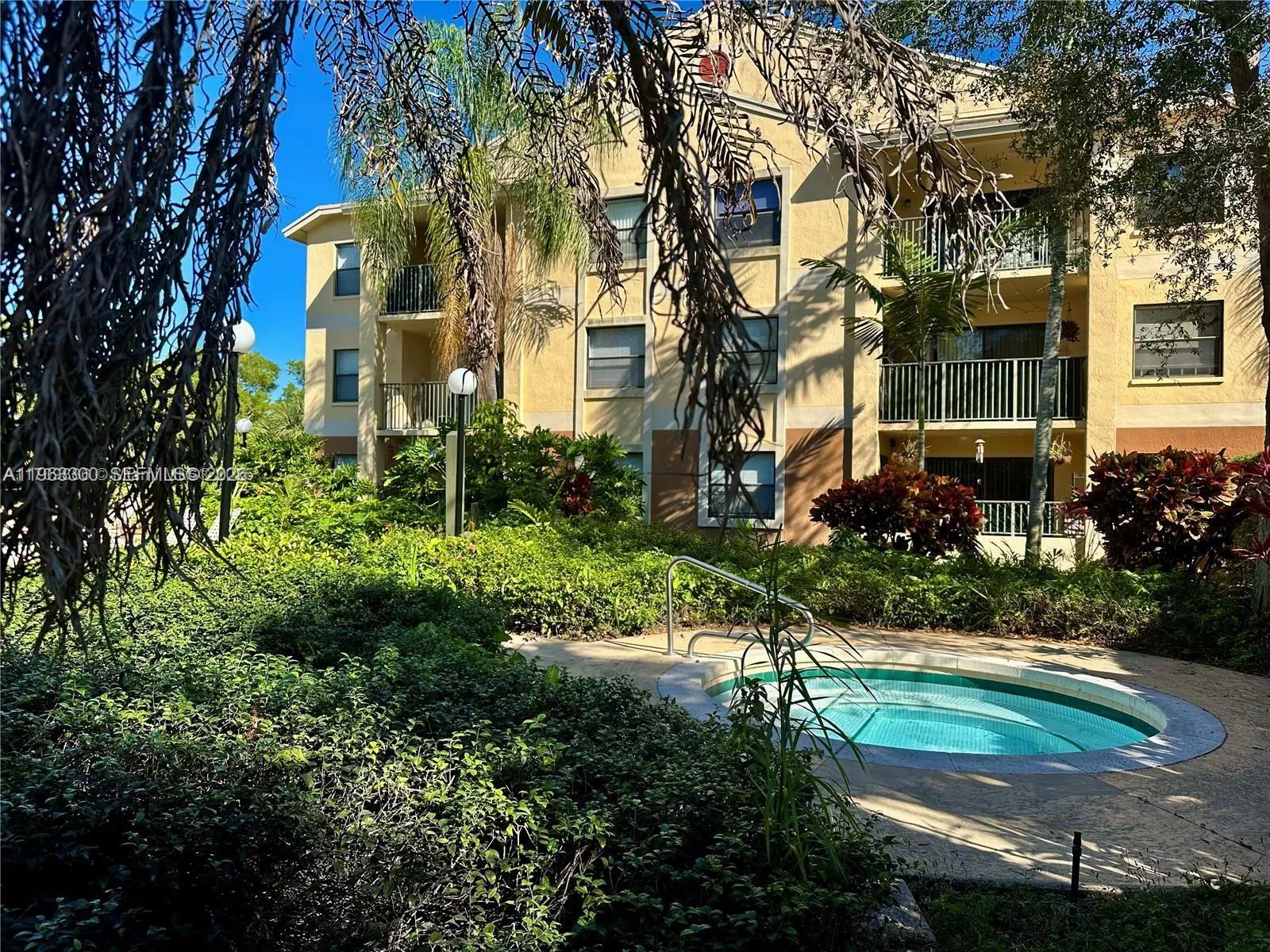 9999 Summwebreeze  Dr # 101, Sunrise FL 33322