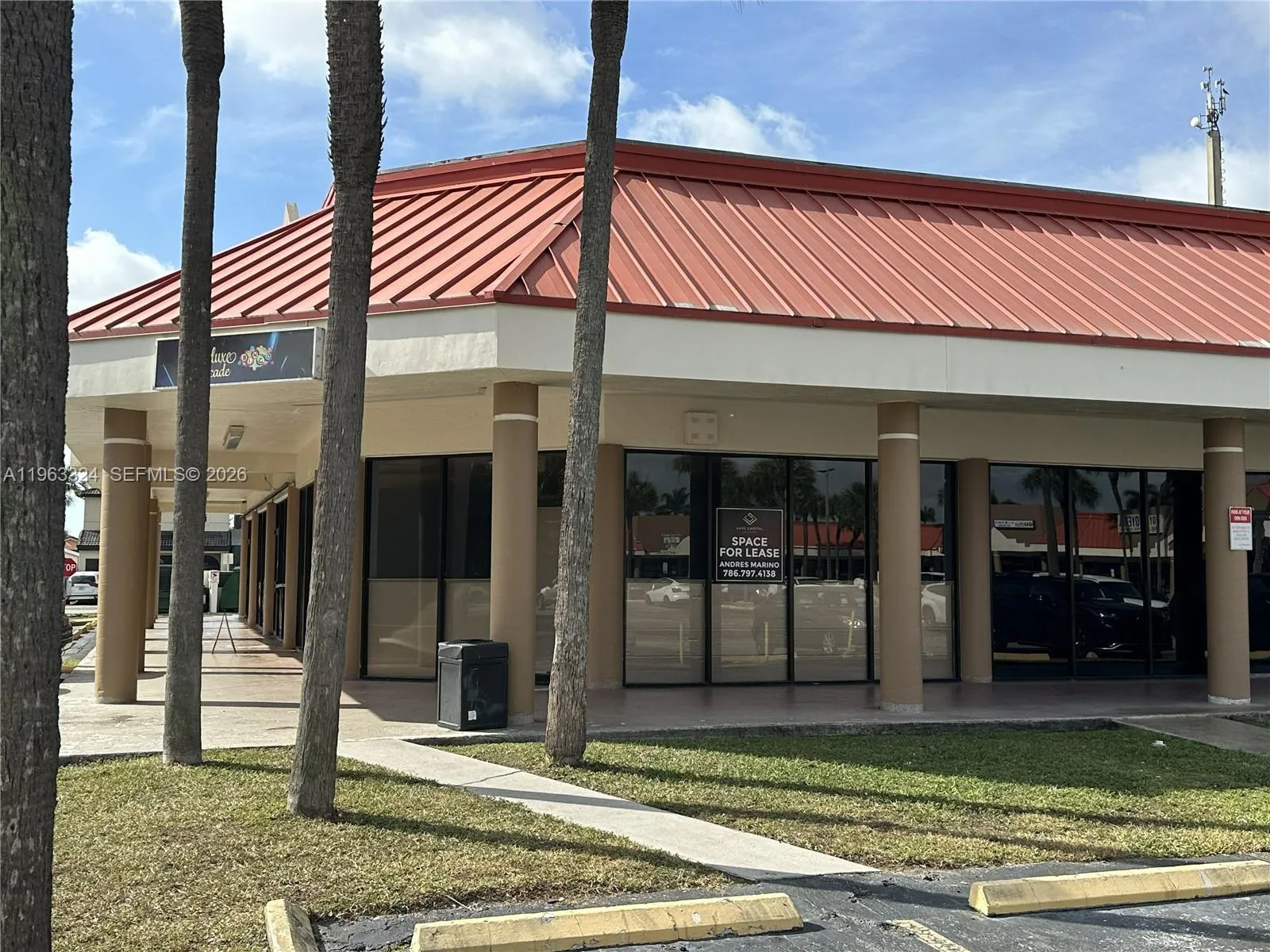 for sale at 11300 NW 87th Ct # 143, Hialeah Gardens FL 33018