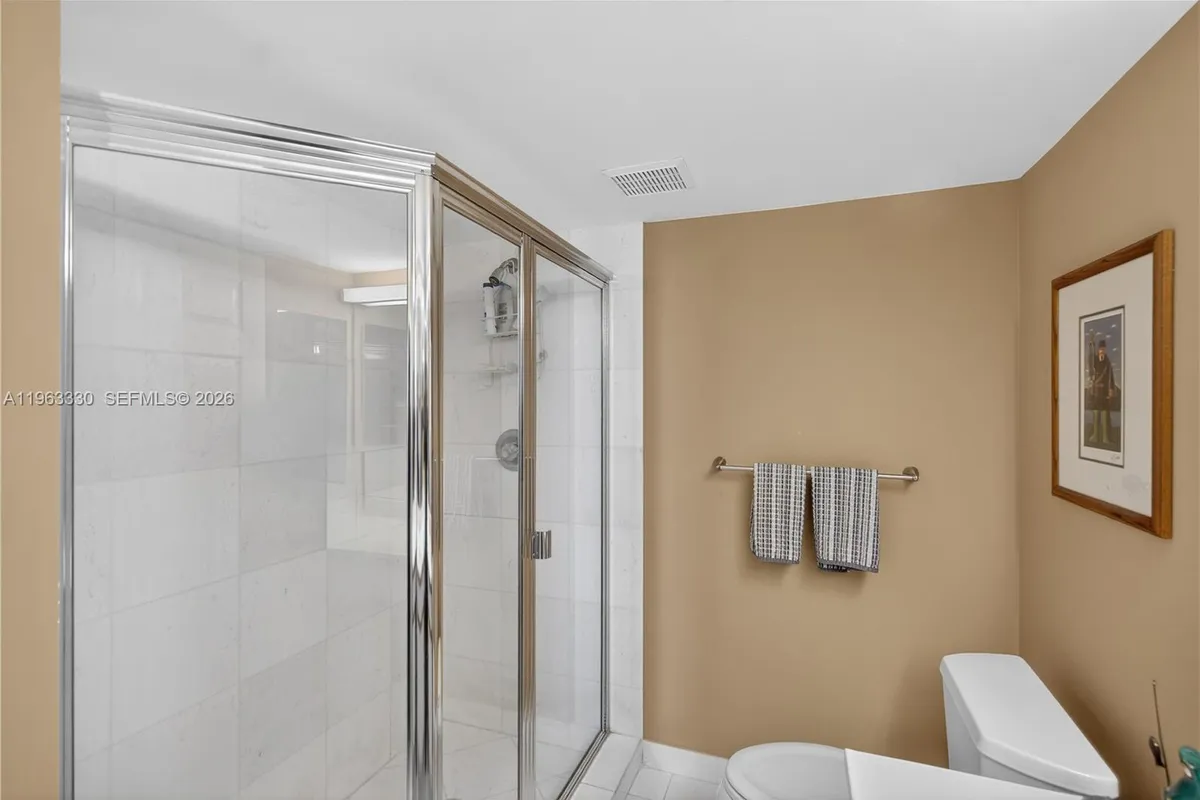 3530 Mystic Pointe Dr # 2202, Aventura FL 33180