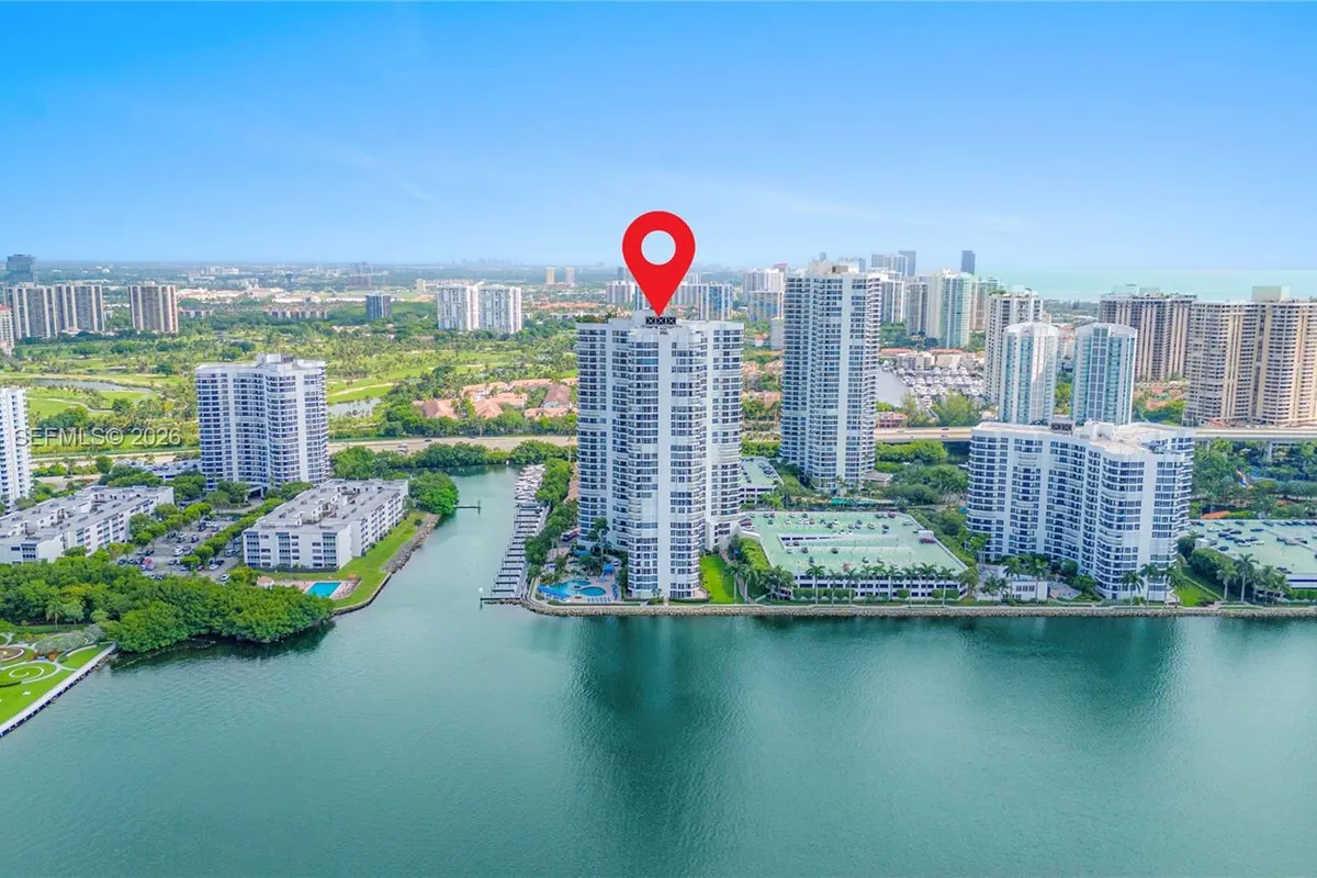 3530 Mystic Pointe Dr # 2202, Aventura FL 33180