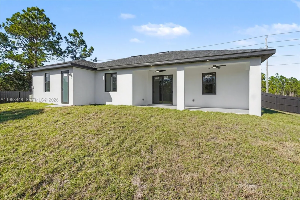 369 Woodburn, Lehigh Acres FL 33972