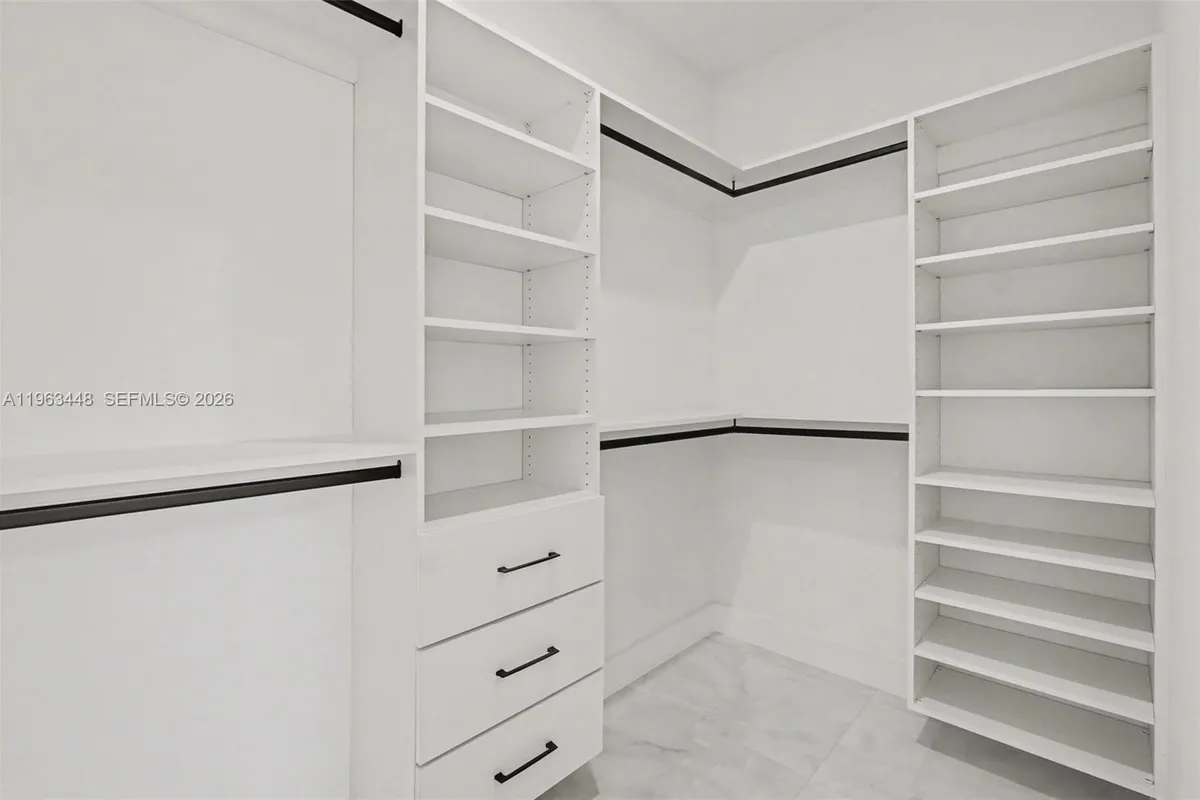 369 Woodburn, Lehigh Acres FL 33972