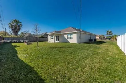 1781 SW Cinema St, Port St. Lucie FL 34953