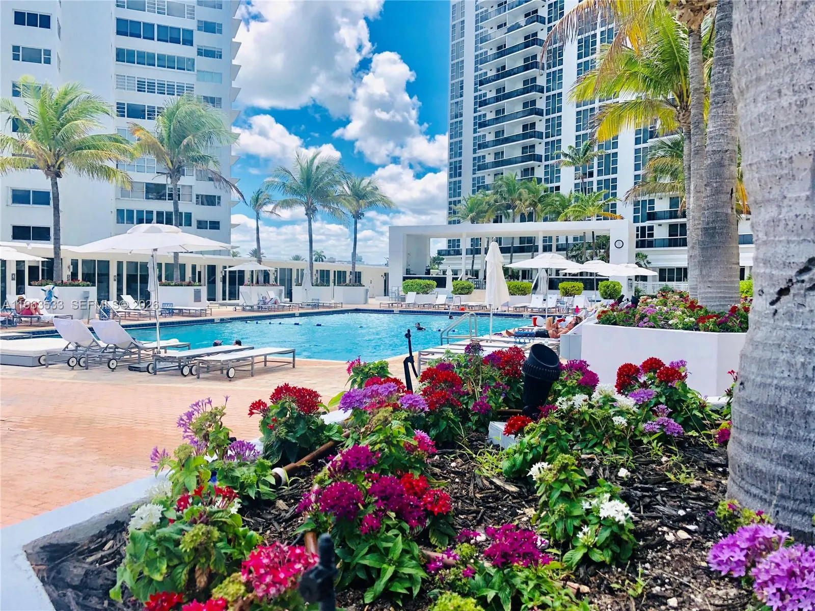 10275 Collins Ave # 427, Bal Harbour FL 33154